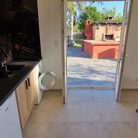 A 5min De La Apartment *