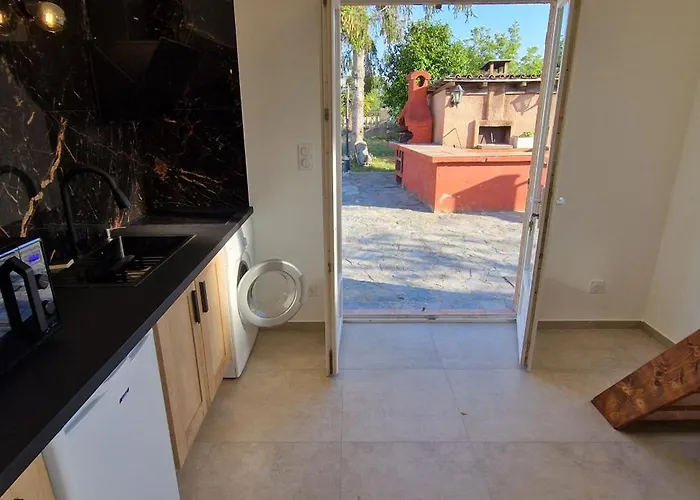 A 5min De La Appartement *